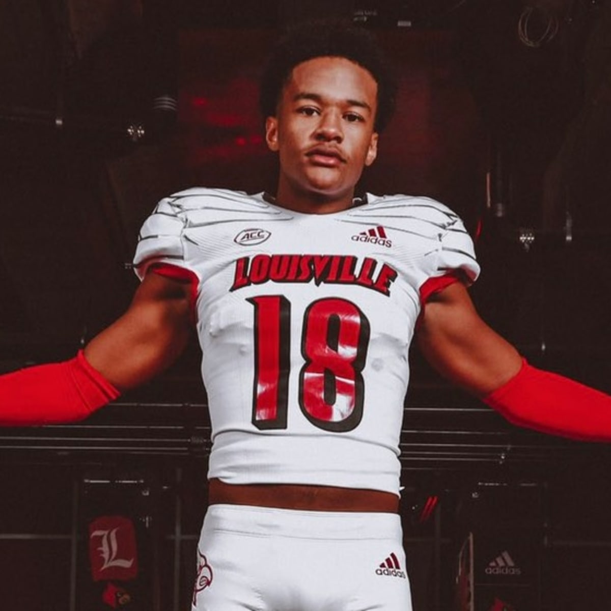 Class of 2023 Wide Receiver Jahlil McClain Commits to Louisville Football -  Sports Illustrated Louisville Cardinals News, Analysis and More