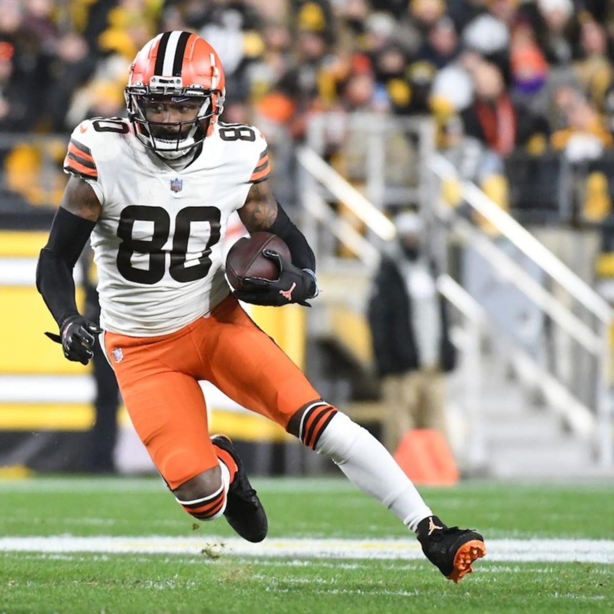 FILE - Cleveland Browns wide receiver Jarvis Landry (80) jogs off of the  field after an NFL football game against the Baltimore Ravens, Sunday, Dec.  12, 2021, in Cleveland. Browns five-time Pro