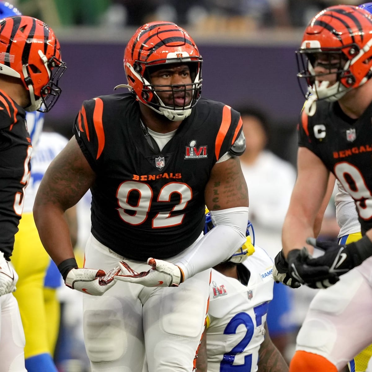 Cincinnati Bengals Officially Sign B.J. Hill to Long-Term Contract - Sports  Illustrated Cincinnati Bengals News, Analysis and More