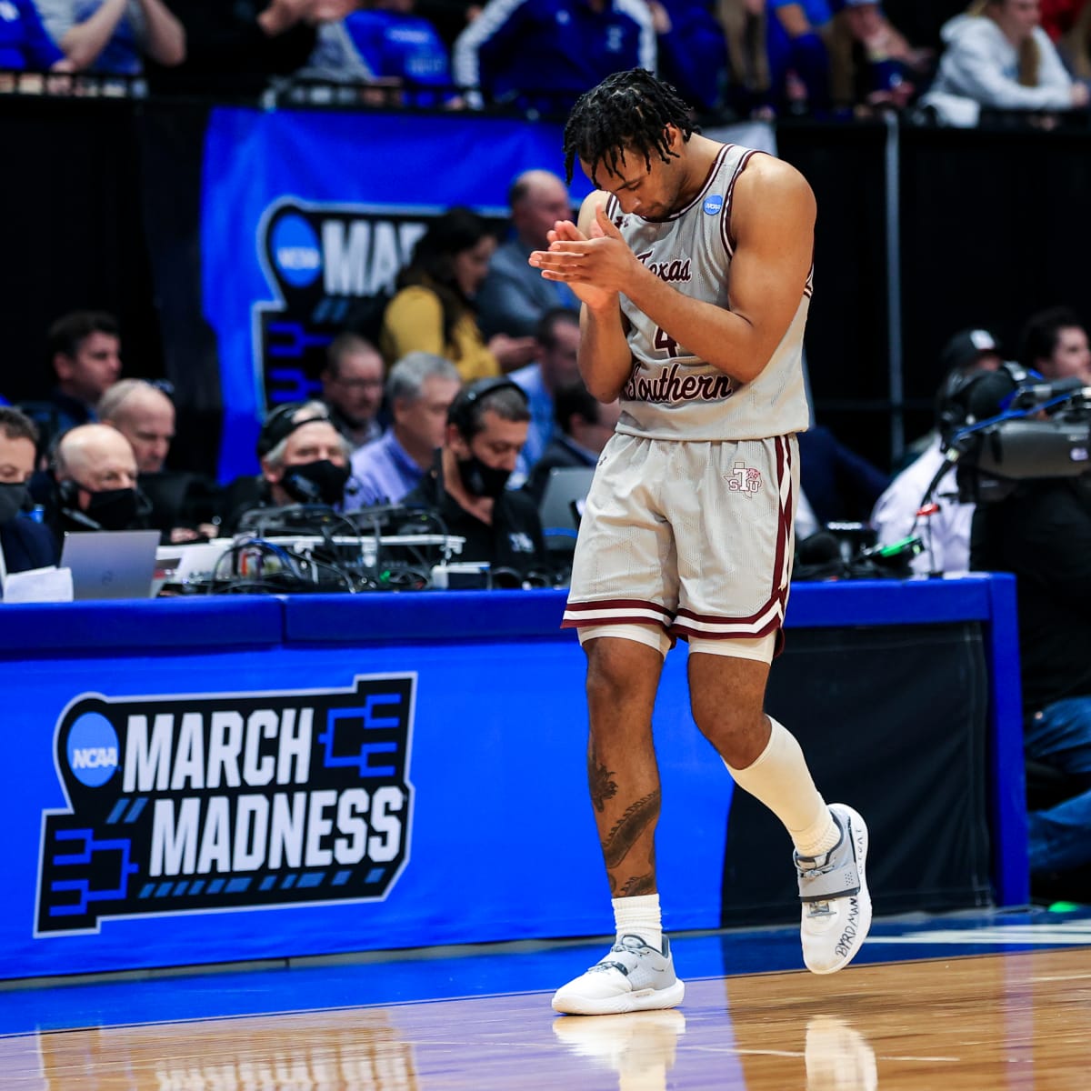 March Madness brackets: Expert picks, predictions for 2022 - Sports  Illustrated