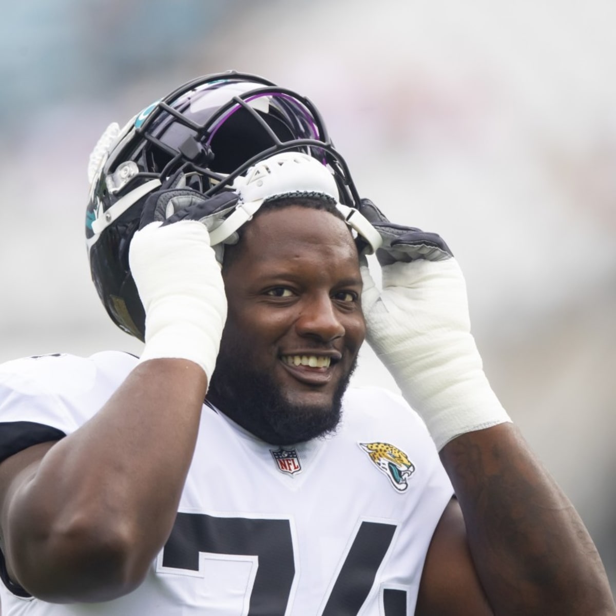 Cam Robinson highest-rated rookie offensive tackle by PFF - Big