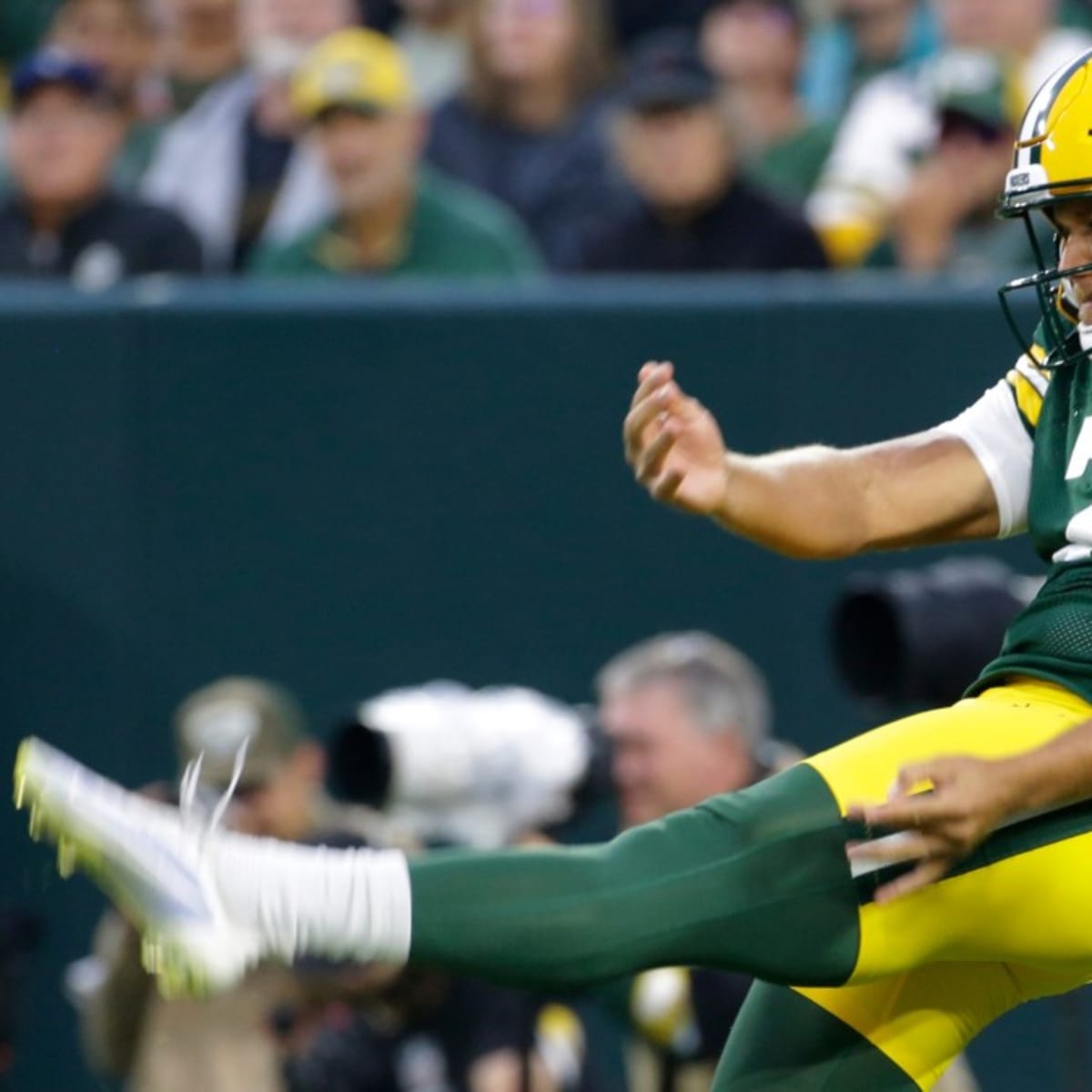 Packers switching up special teams, rolling with untested kicker and punter  Wisconsin News - Bally Sports