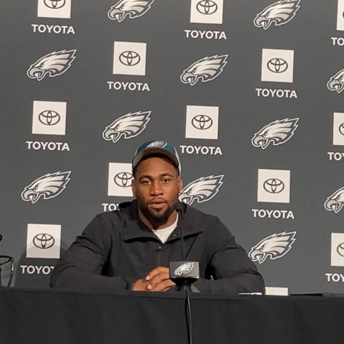 Philadelphia Eagles' Haason Reddick Sets Standard for Season: 'Let Last  Year Go' - Sports Illustrated Philadelphia Eagles News, Analysis and More