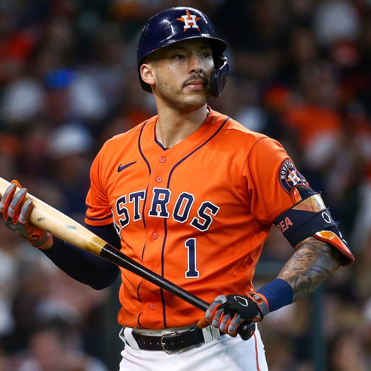 Report: Former Houston Astros Shortstop Carlos Correa Likely to