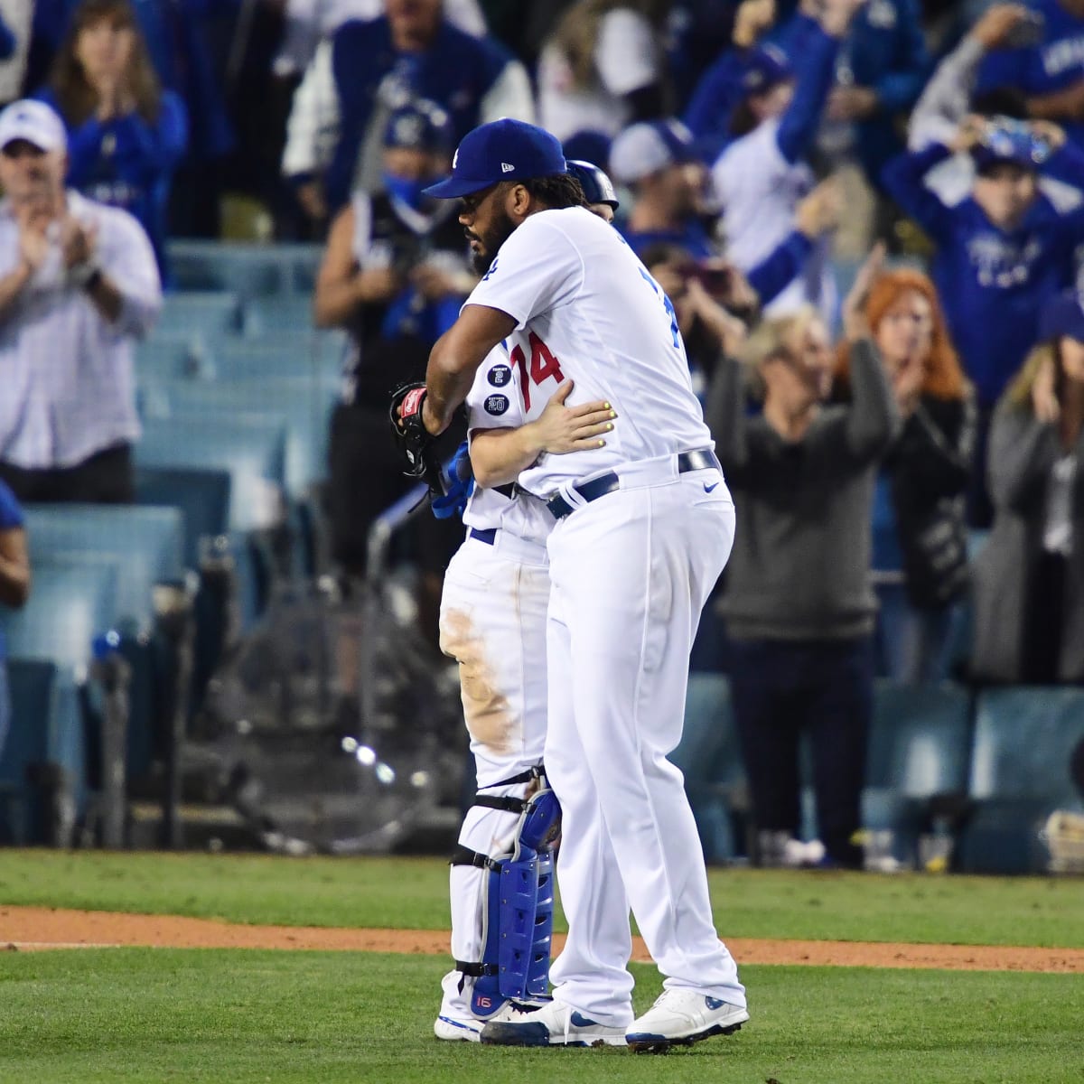 Braves sign closer Kenley Jansen to $16M, 1-year deal