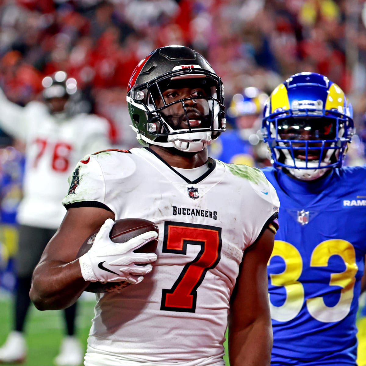 Tampa Bay Buccaneers Free Agents 2022: Are Leonard Fournette, Rob