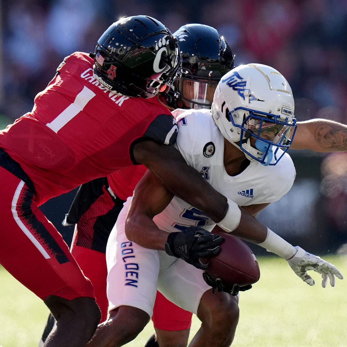 WATCH: Former Bearcat Ford scores first career touchdown on Monday