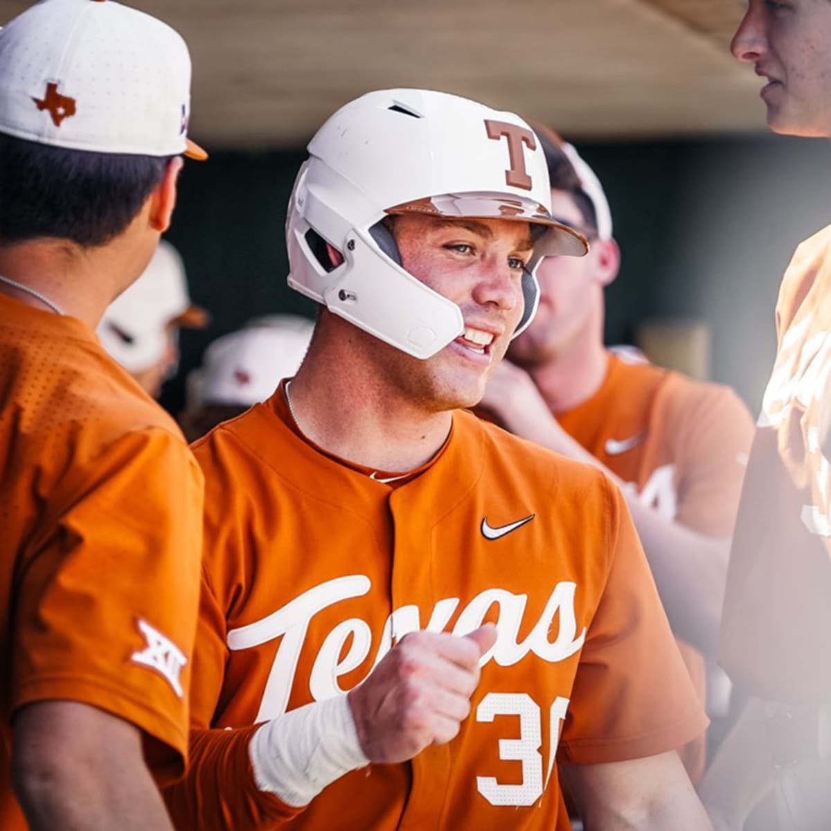 No. 2 Texas Longhorns Extend Baseball Winning Streak - Sports Illustrated Texas  Longhorns News, Analysis and More