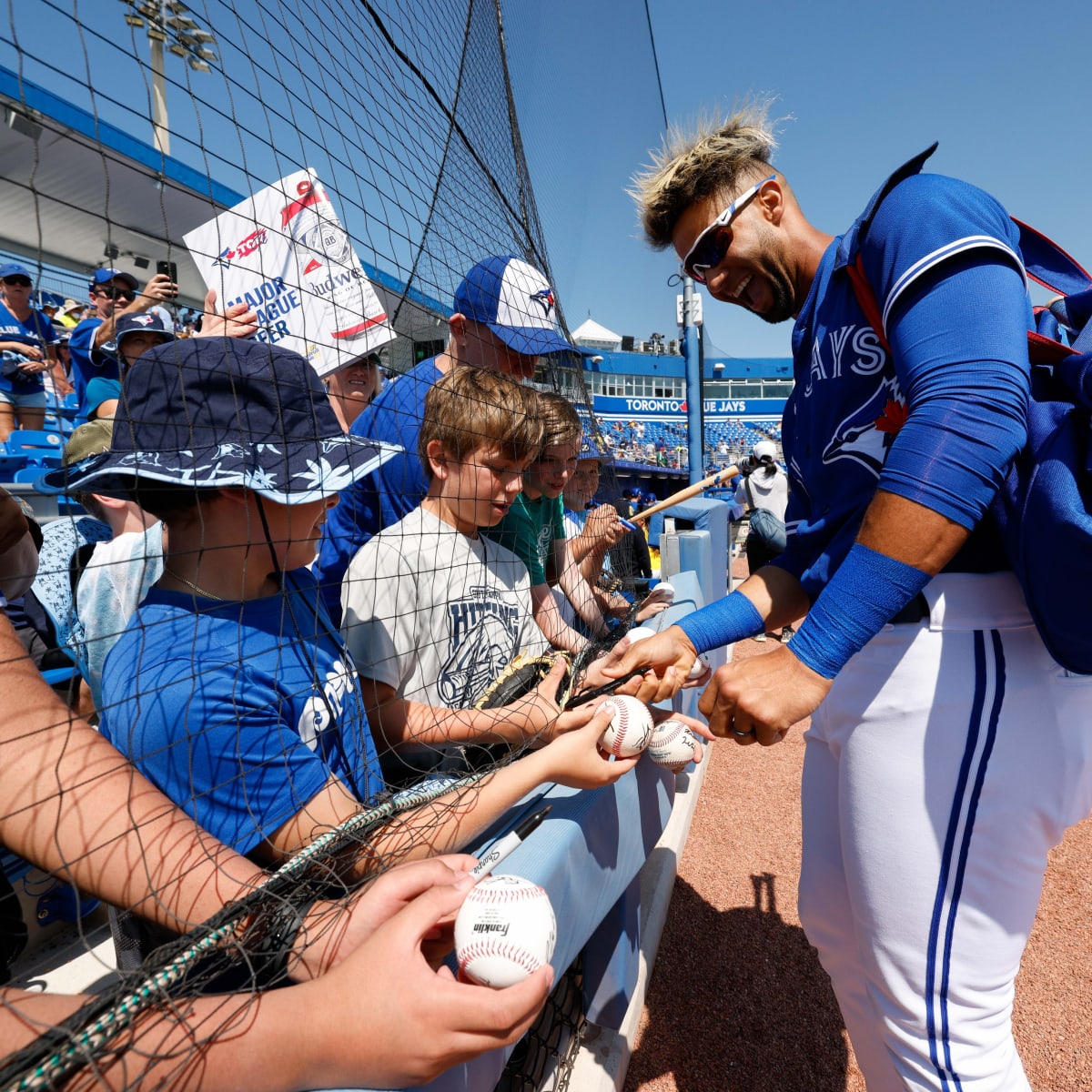 Blue Jays Players Told 'Not to Rush' Spring Training Accommodations Amidst  MLB Lockout - Sports Illustrated Toronto Blue Jays News, Analysis and More