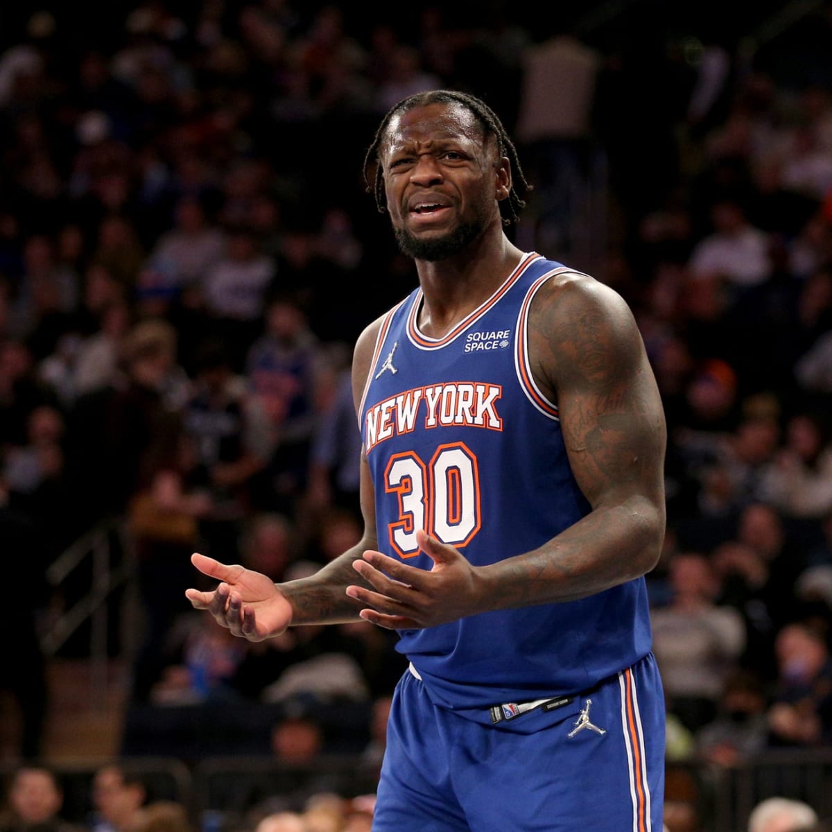 Julius Randle bounces back in time to help Knicks tie series with Hawks 1-1  - The Boston Globe