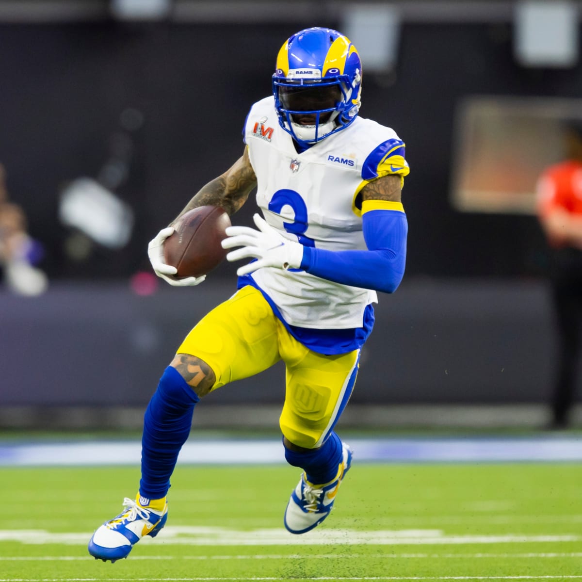 Odell Beckham Jr.'s status for Rams-Jaguars up in the air due to hip injury