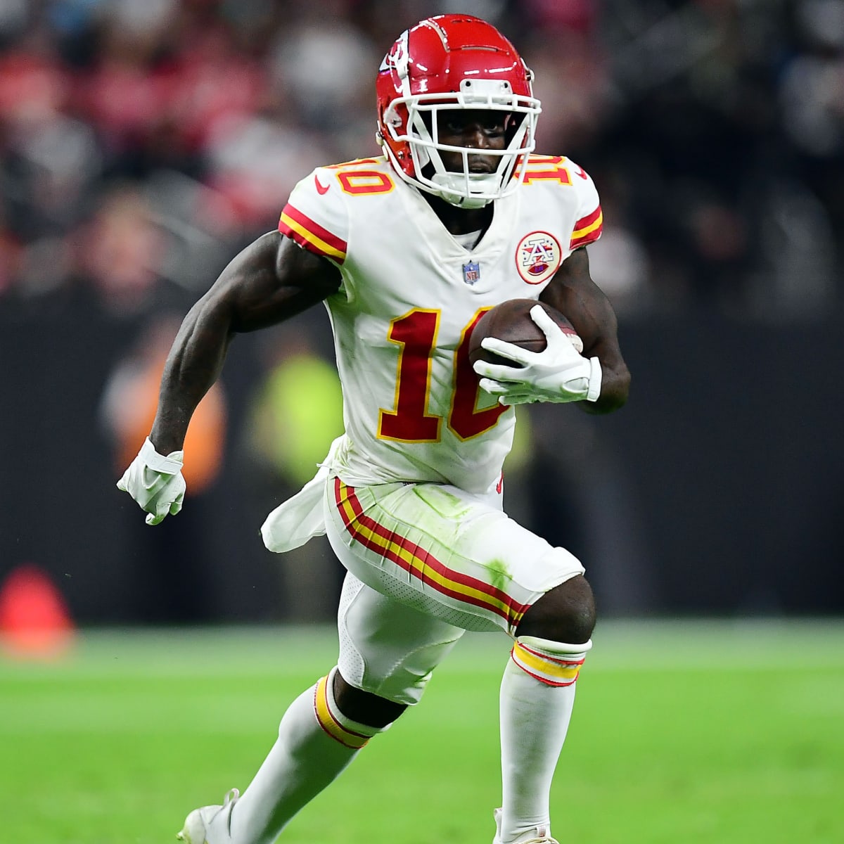 Tyreek Hill Miami Dolphins jersey: How to buy home, away gear after  offseason Kansas City Chiefs trade 