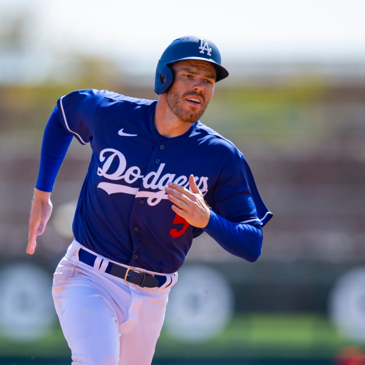 Dodgers: Watch Freddie Freeman's First Spring Training At-Bat - Inside the  Dodgers