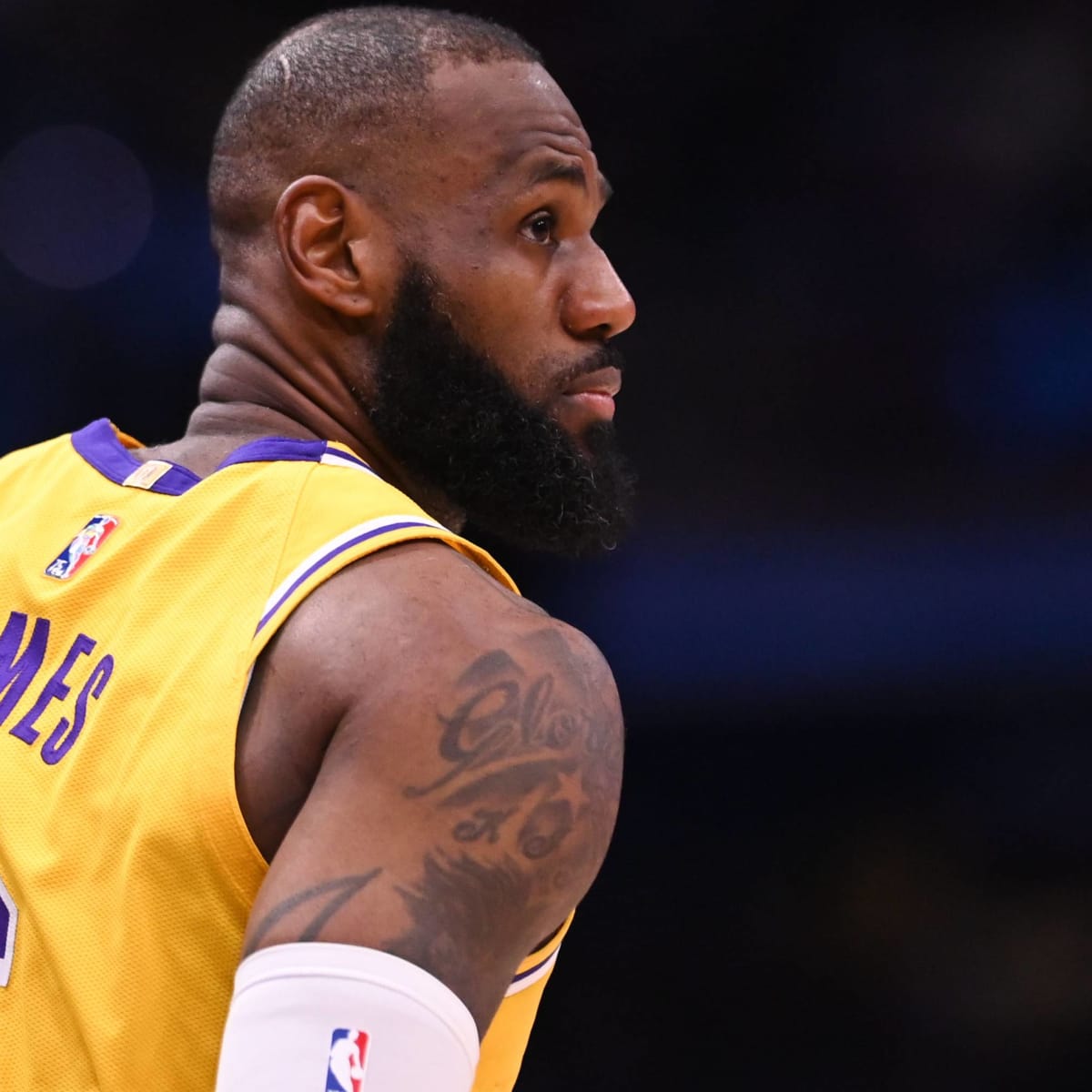 LeBron James wins worst actor at the 2022 Razzies : r/nba