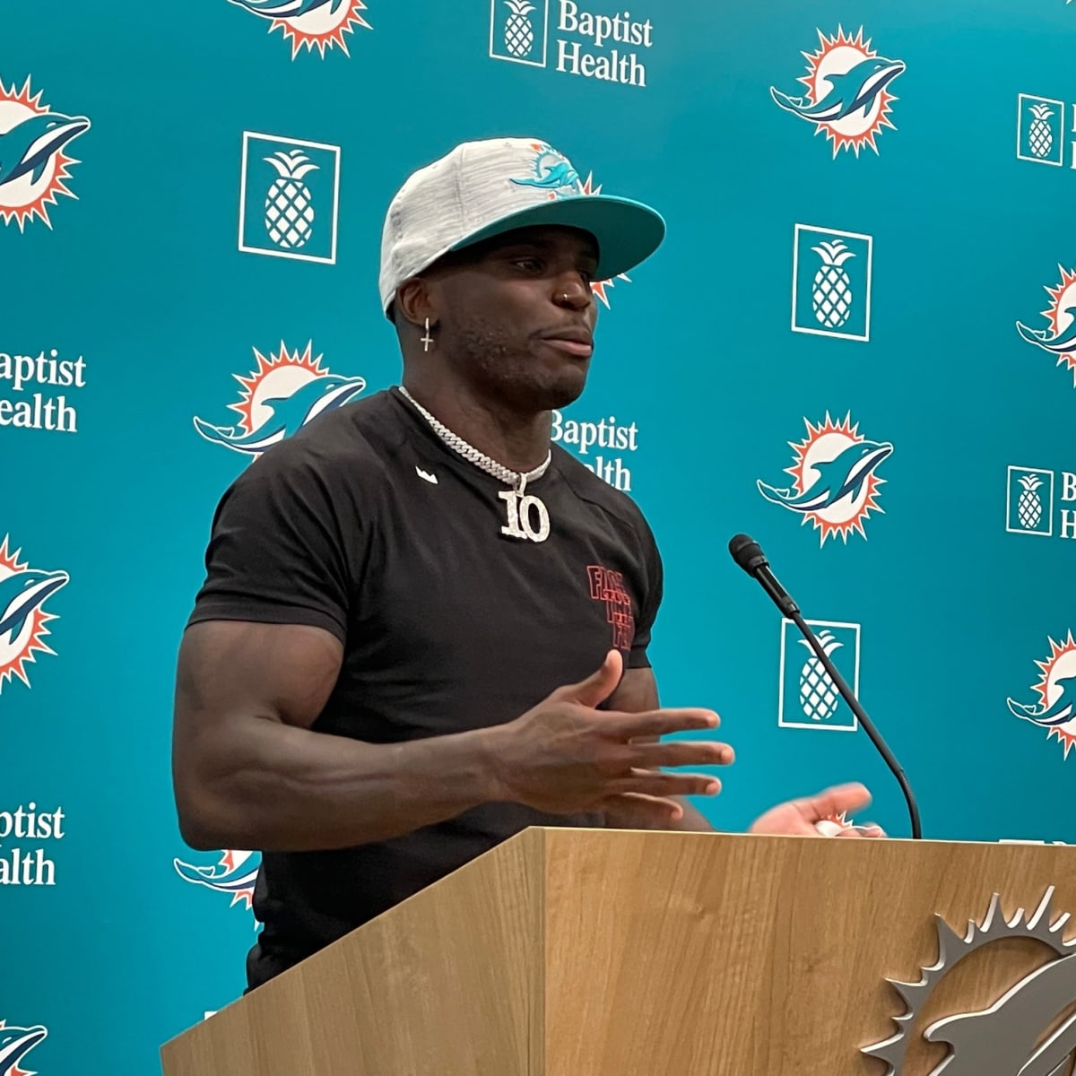 Analysis of the Miami Dolphins' First-Round Draft Picks Trades: A Mixed Bag  of Results and Replenished Capital - BVM Sports