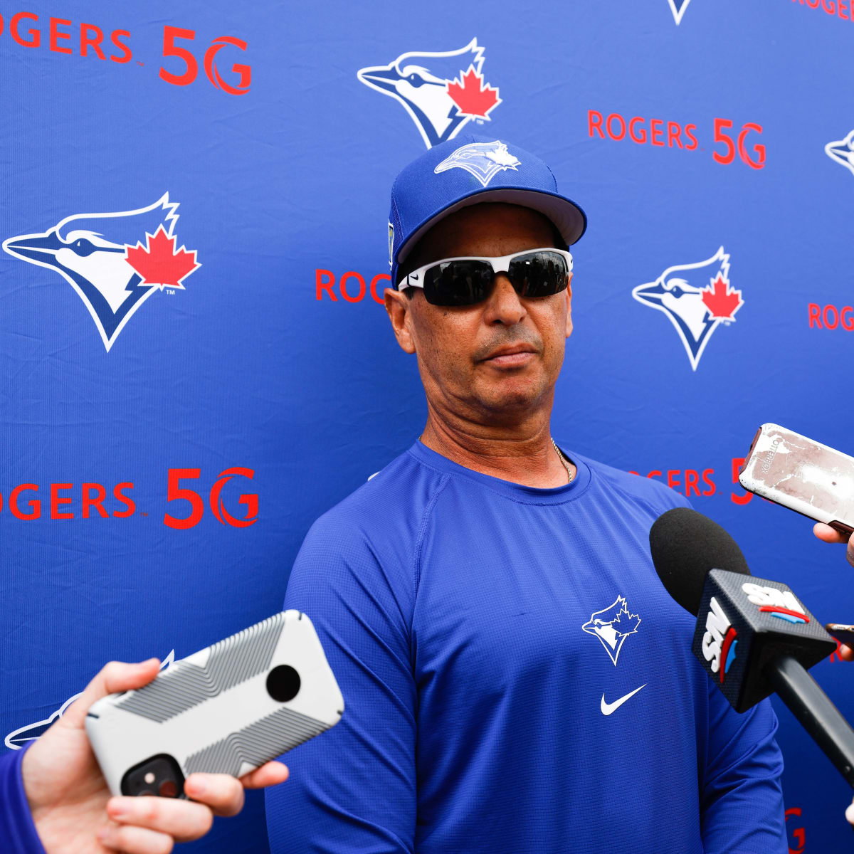 Blue Jays hire Rays bench coach Charlie Montoyo to be manager