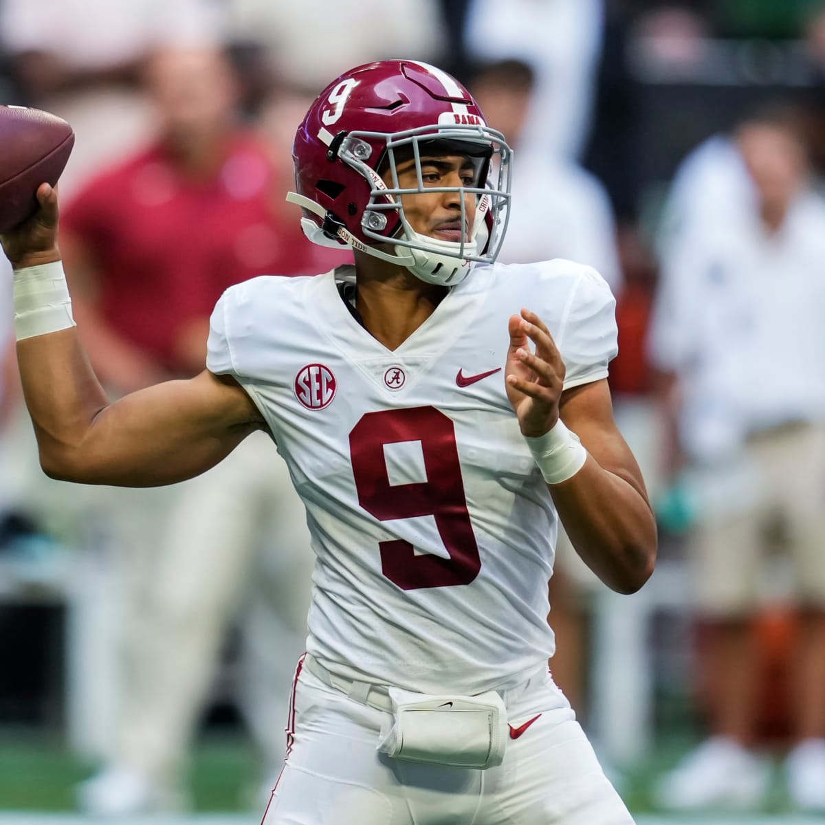 2023 NFL Mock Draft 1.0: Bryce Young Leads Quarterback Revival