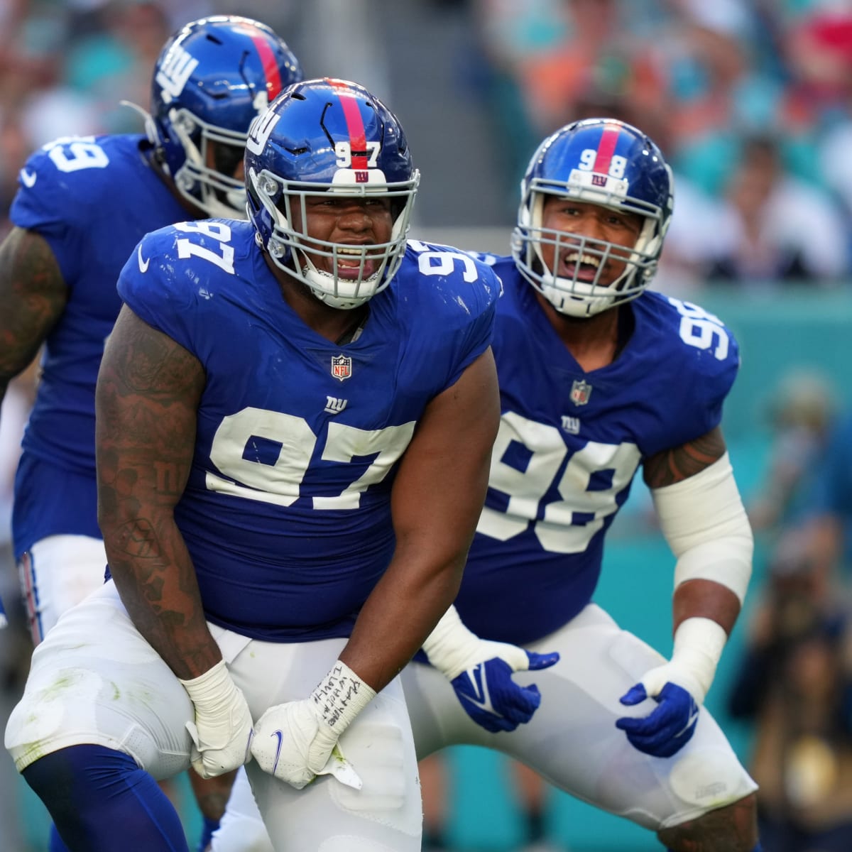 Giants face tricky Dexter Lawrence contract talks as market soars