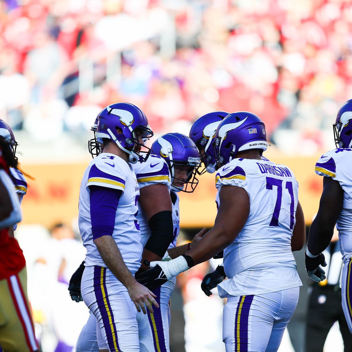 Your takes: Vikings offensive line is 'not that bad,' blaming it is 'lazy'