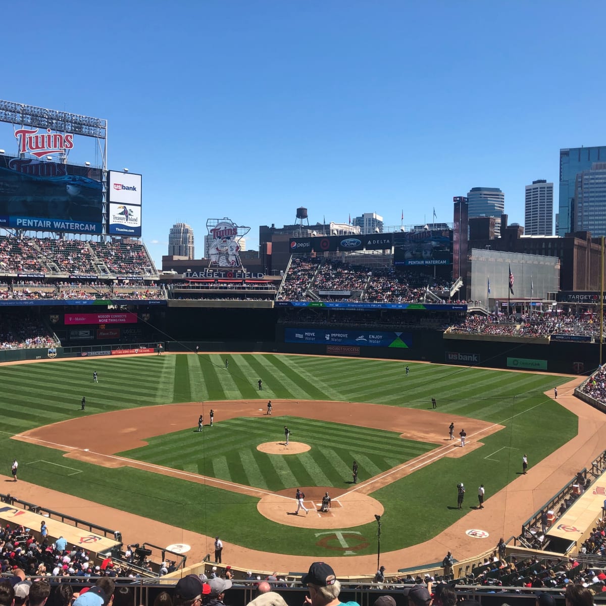 Front Office Sports on X: The Minnesota Twins have unveiled an overhaul of  their brand identity, including a new primary logo:   / X