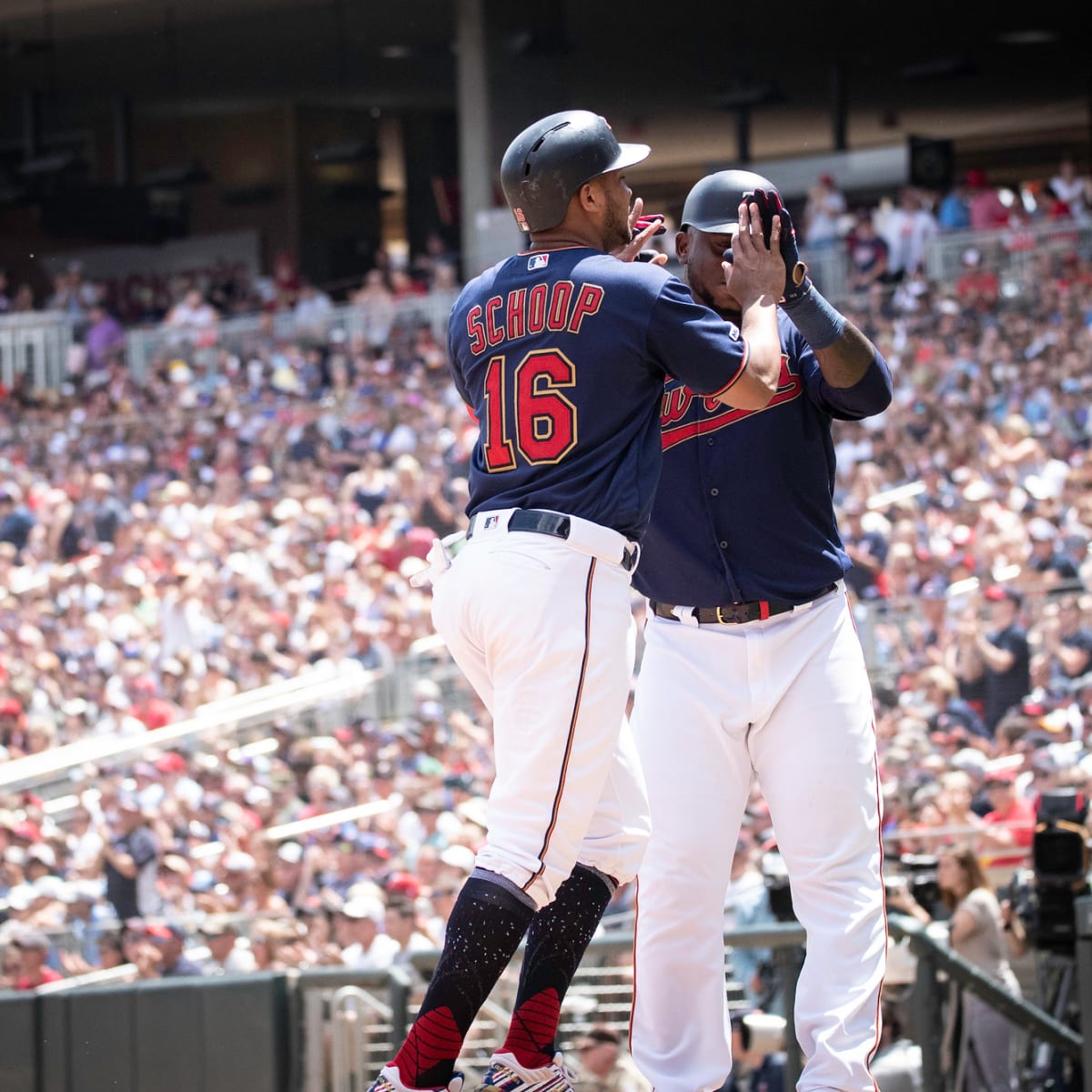 3 solo homers just enough for Twins to top Diamondbacks - Sports  Illustrated Minnesota Sports, News, Analysis, and More