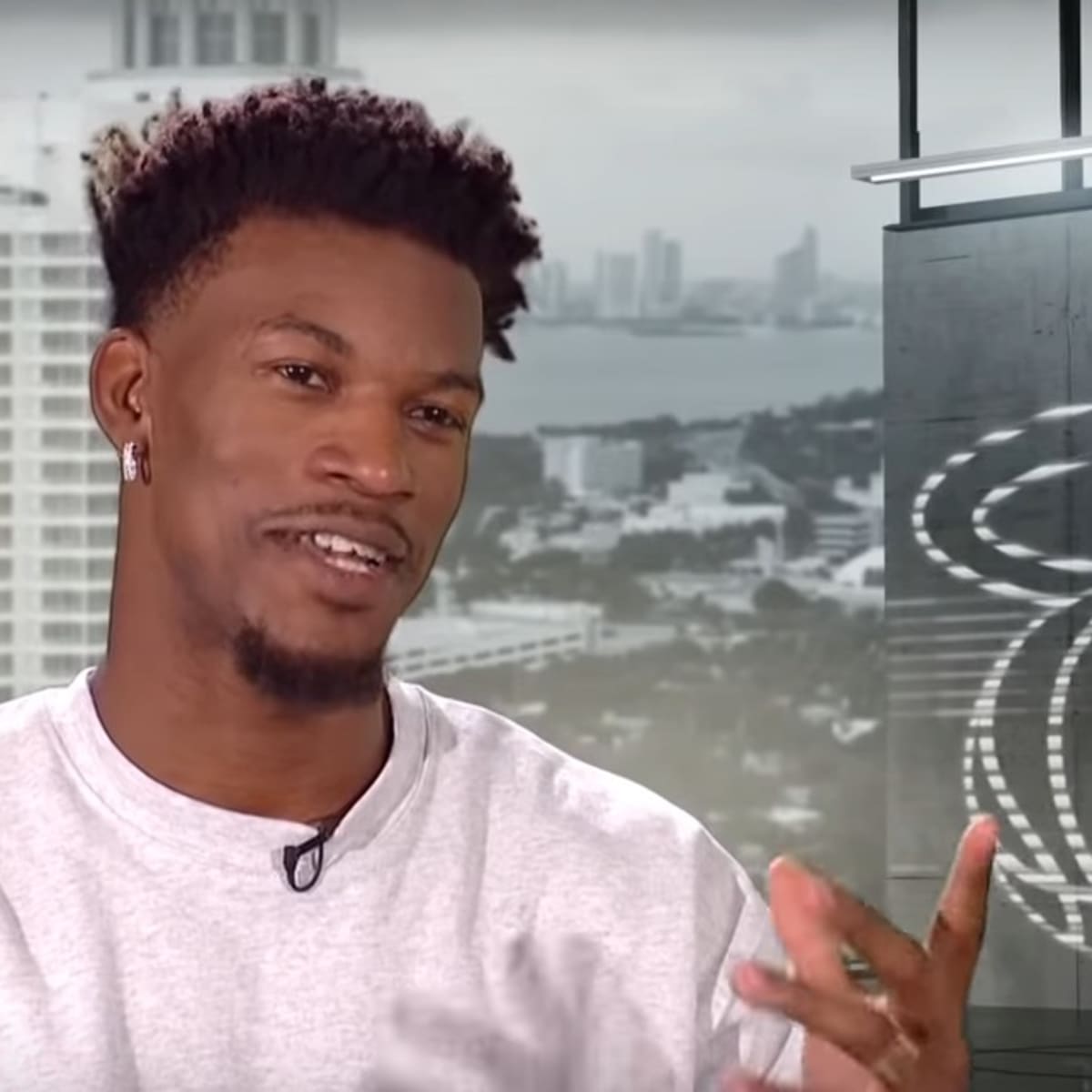 Skip a team: Jimmy Butler mercilessly roasts Timberwolves by only  mentioning 3 teams he's played for