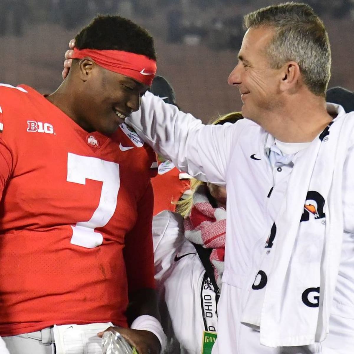 Dwayne Haskins, Ryan Day named award semifinalists - Land-Grant Holy Land