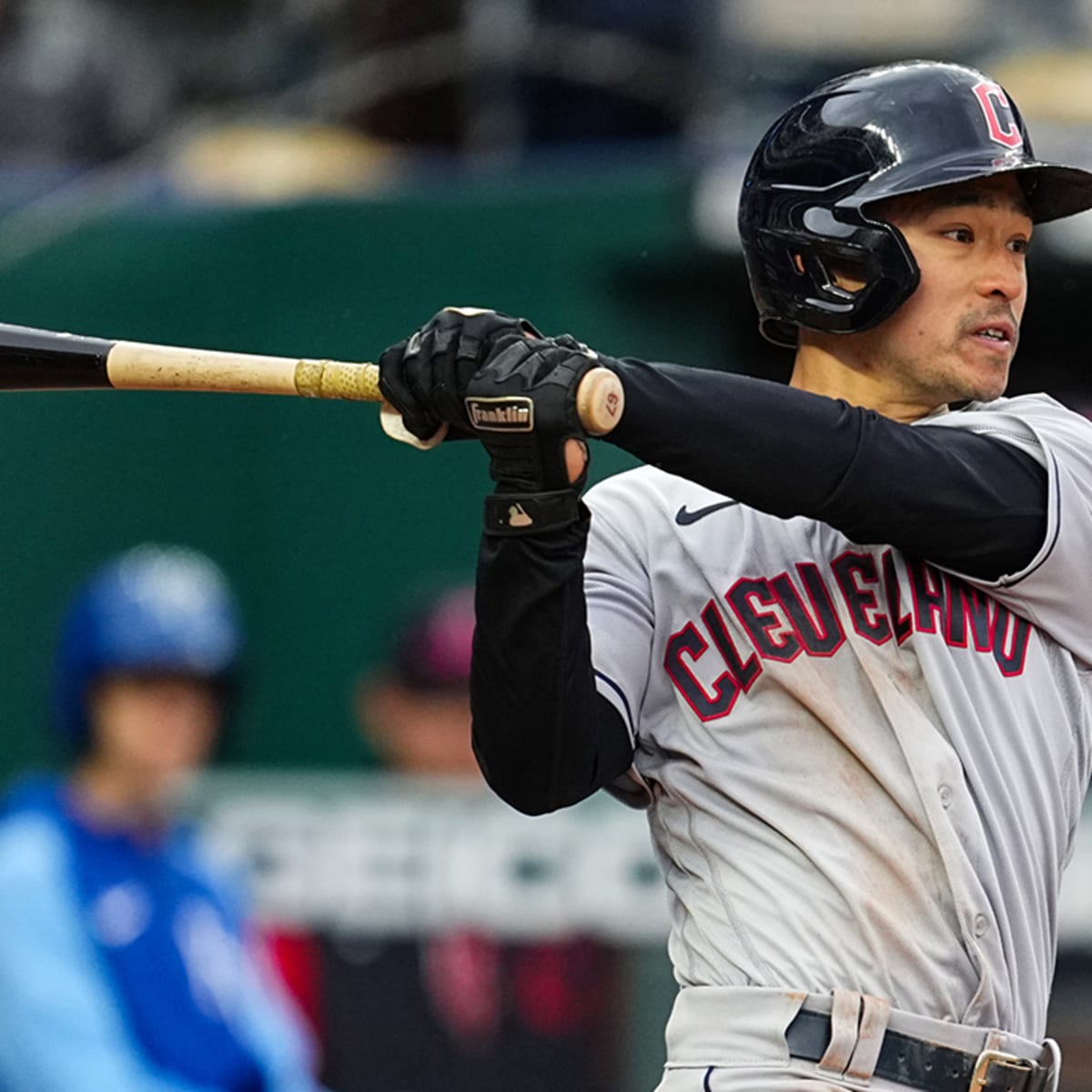 The improbable story of Steven Kwan: A Gold Glove Rookie Season for the  Cleveland Guardians 