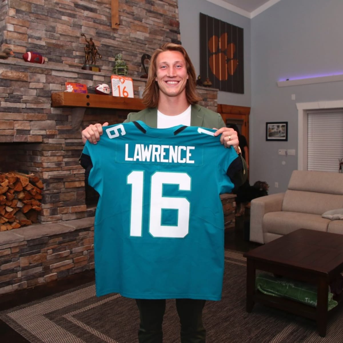 Trevor Lawrence Is The Consensus First Pick To Jags;