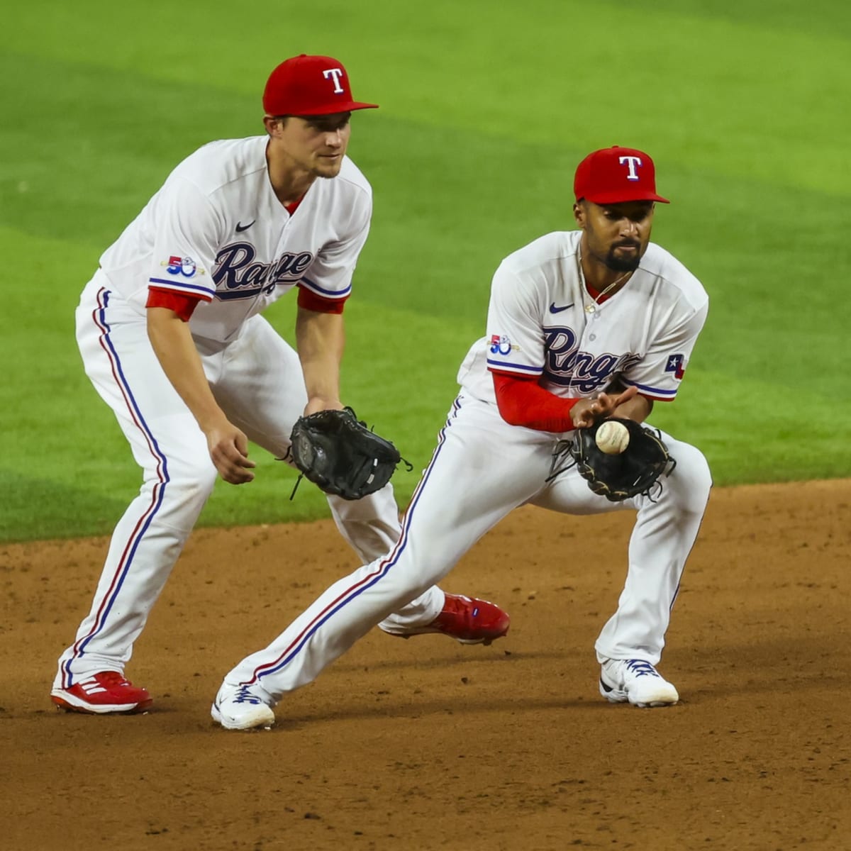Minimal support for Texas Rangers in early All-Star voting