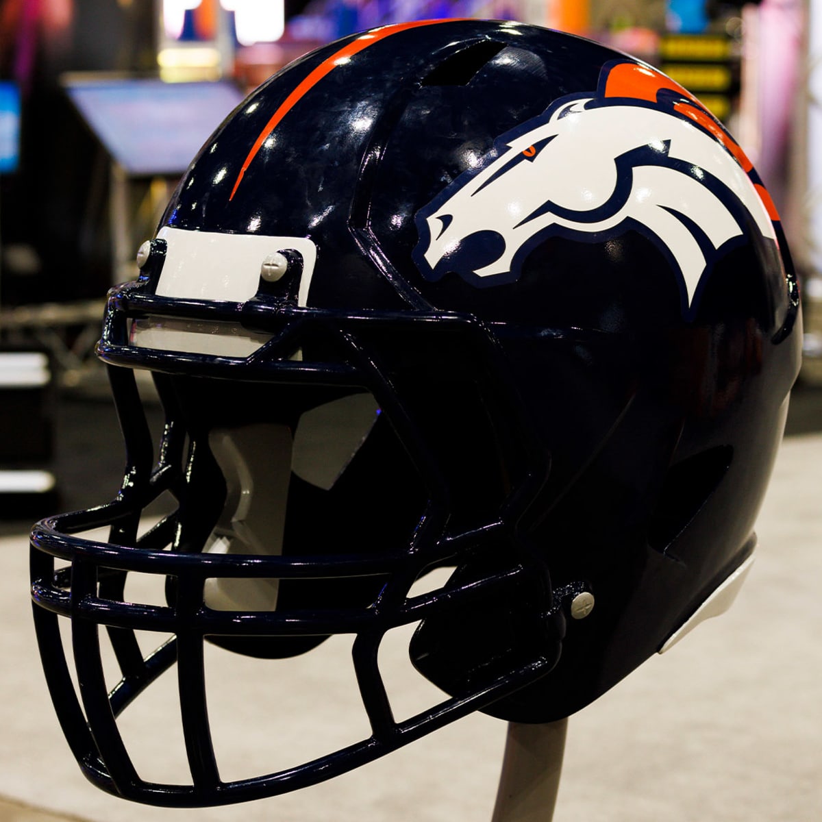 Broncos Estate Sale Leaves Team, NFL Without Control of Usual Auction –