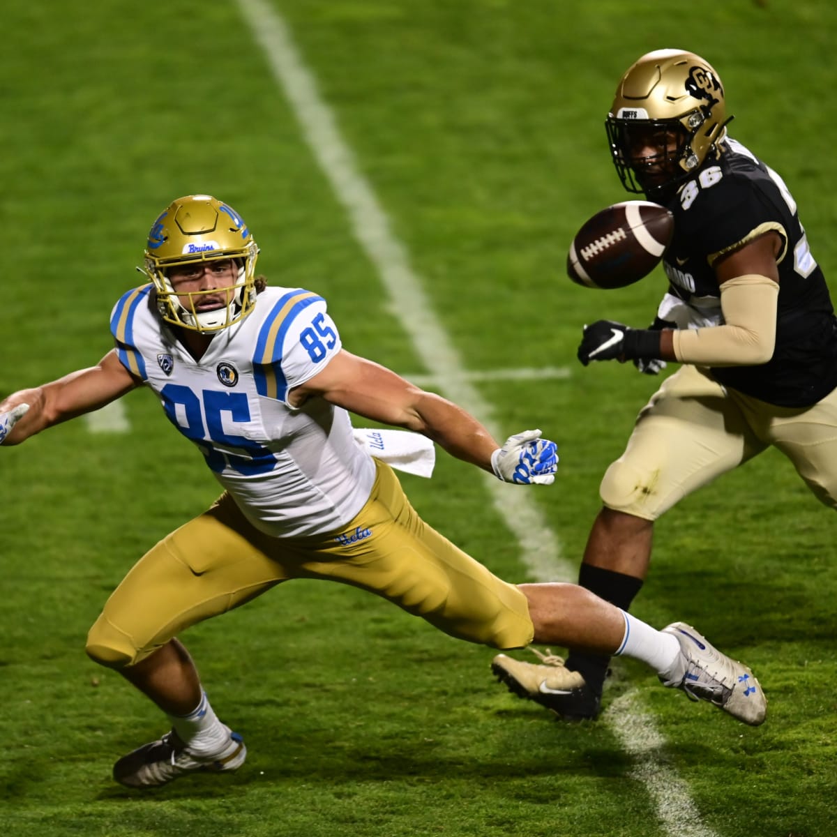 UCLA Tight End Greg Dulcich Highlights NFL Combine Tight End Drills -  Sports Illustrated UCLA Bruins News, Analysis and More