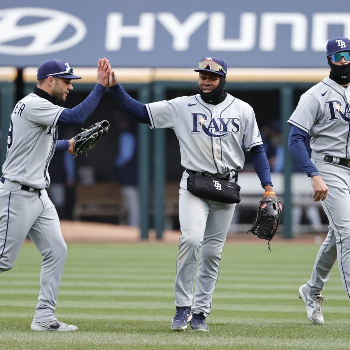 White Sox snap 10-game losing streak with miraculous ninth-inning comeback  vs. Rays 