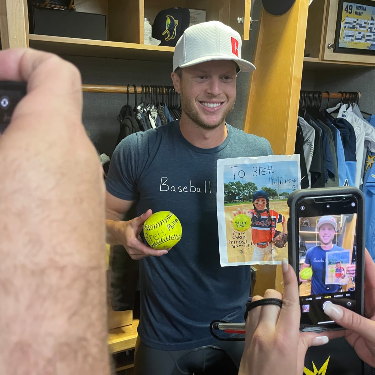 Brett Phillips visited Chloe Grimes, young fan battling cancer, gave her  glove before trade