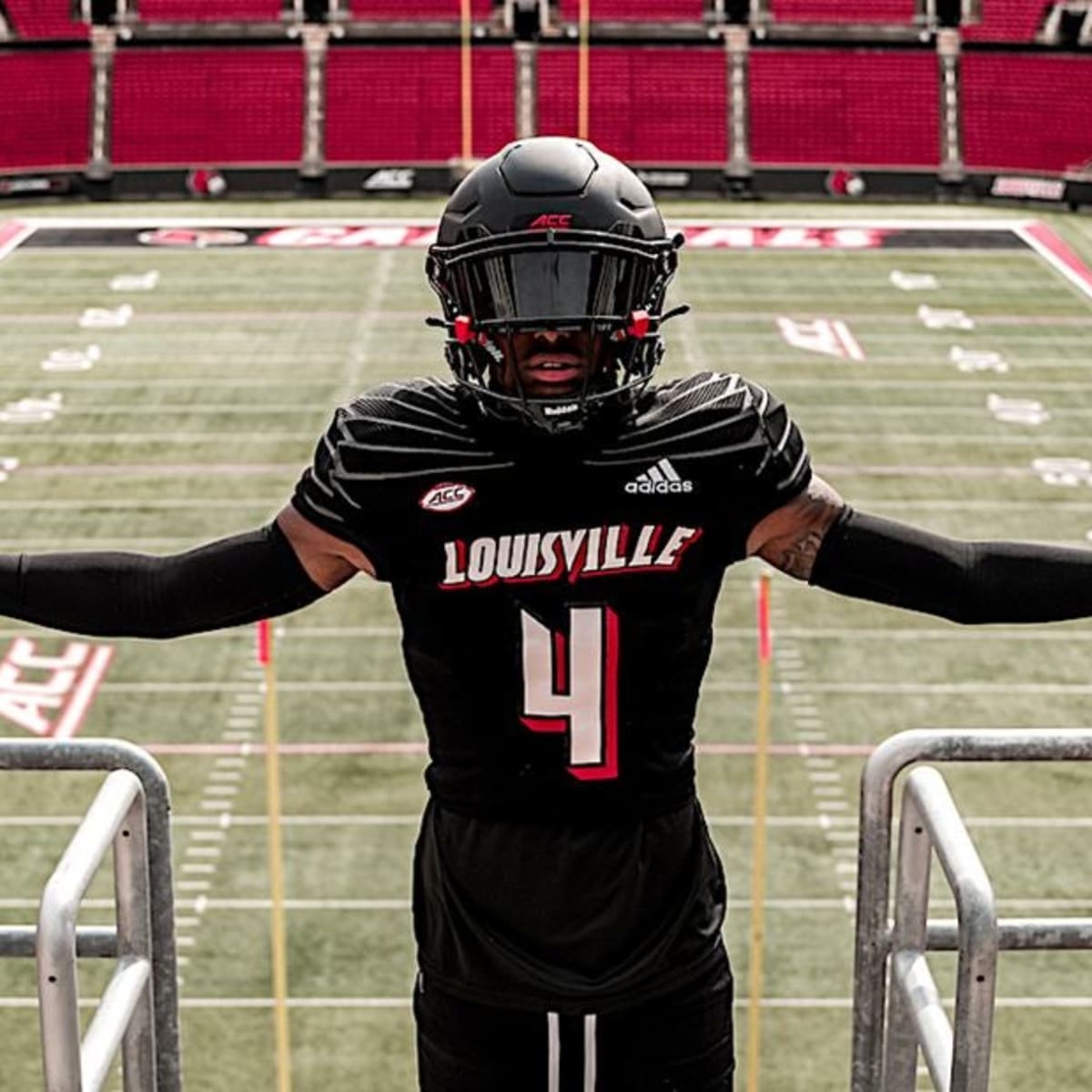 Louisville Reveals Black Uniforms for Miami Game – Cardinal Sports Zone
