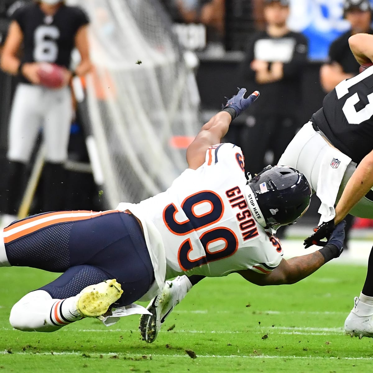 Chicago Bears defensive end Trevis Gipson (99) prior to an NFL