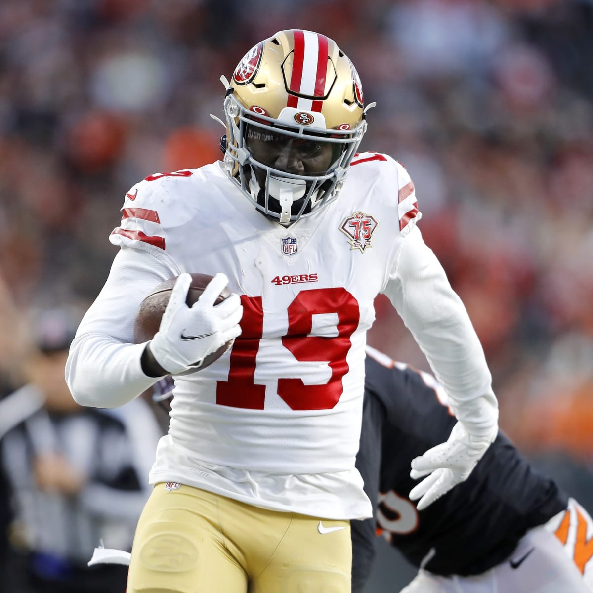 Why the 49ers Should NOT Extend Deebo Samuel - Sports Illustrated