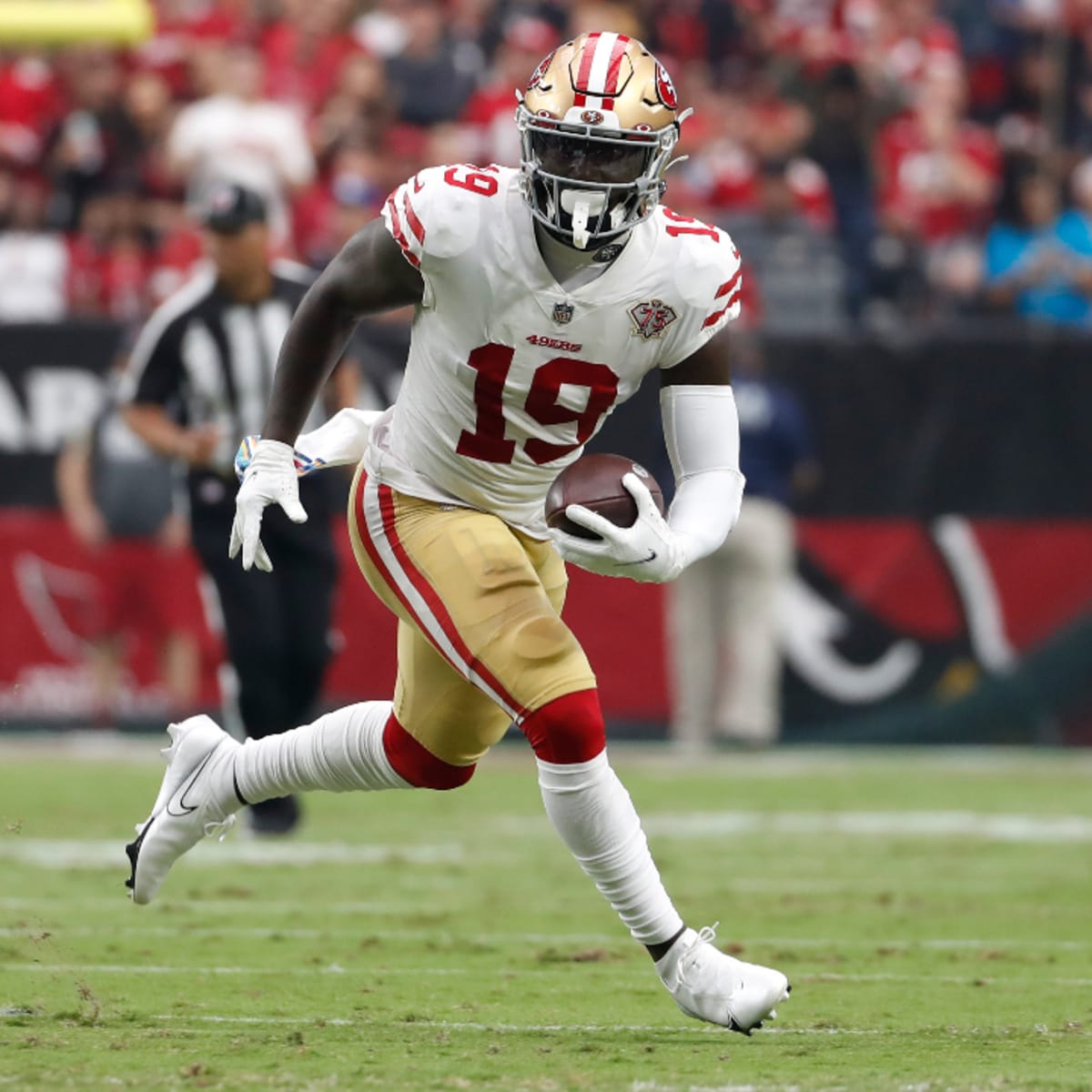 49ers WR Deebo Samuel reportedly asks for trade, but should