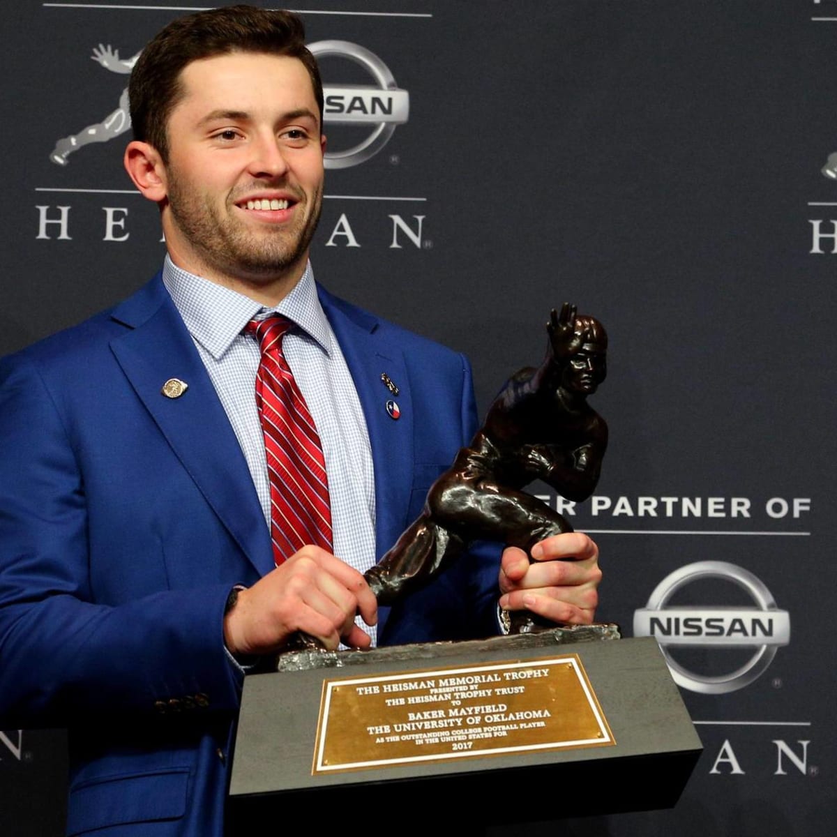 Sports Illustrated on X: Oklahoma's statue of Baker Mayfield is