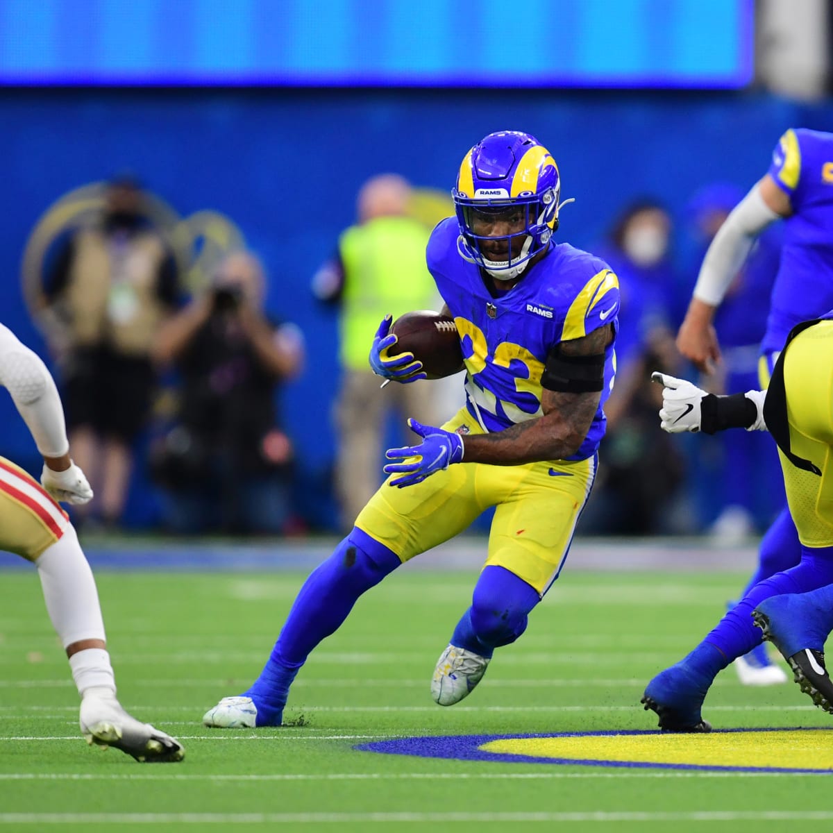 Running back Cam Akers plays x-factor role in Rams' run to Super Bowl LVI –  Trentonian