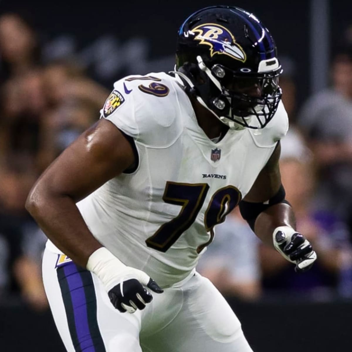 Ronnie Stanley: Baltimore Ravens left tackle out for season after