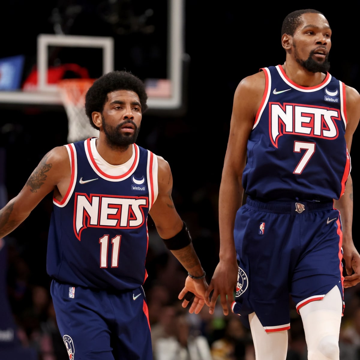 Kevin Durant staying with New Jersey Nets, plans to 'move forward' instead  of trade 