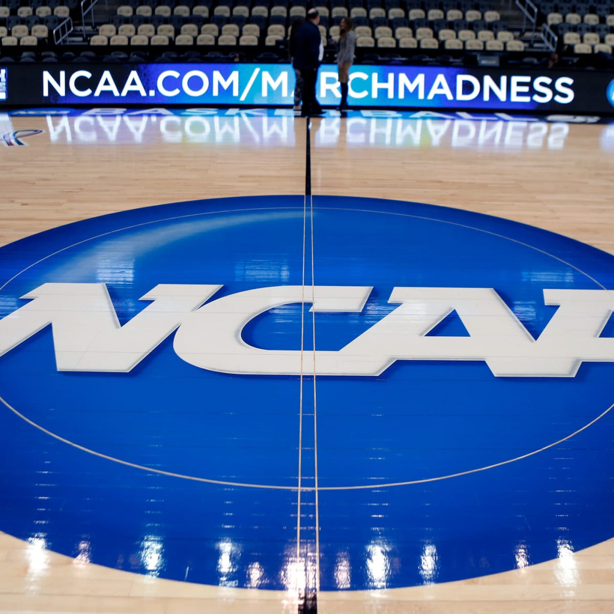 DI Men's Basketball Committee discusses tournament expansion