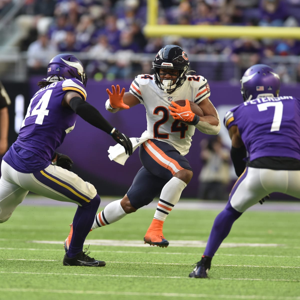 Benny Cunningham and Tarik Cohen win Chicago Bears Brian Piccolo Award