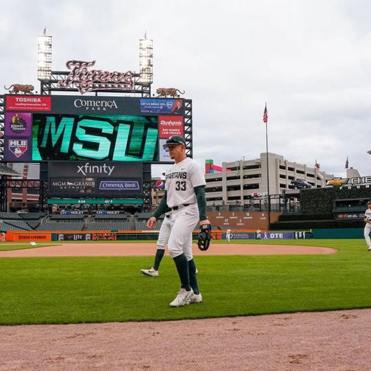 Michigan State baseball team beats Central Michigan in first college game  at Comerica Park 