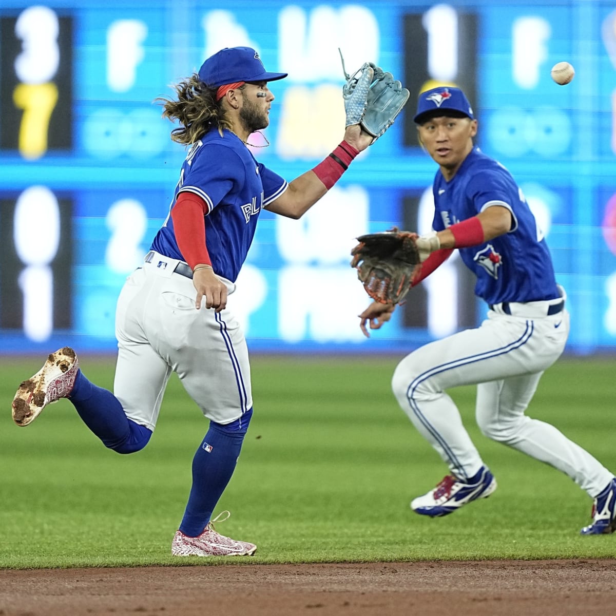 Hirokazu Sawamura 'excited' after making first bullpen appearance