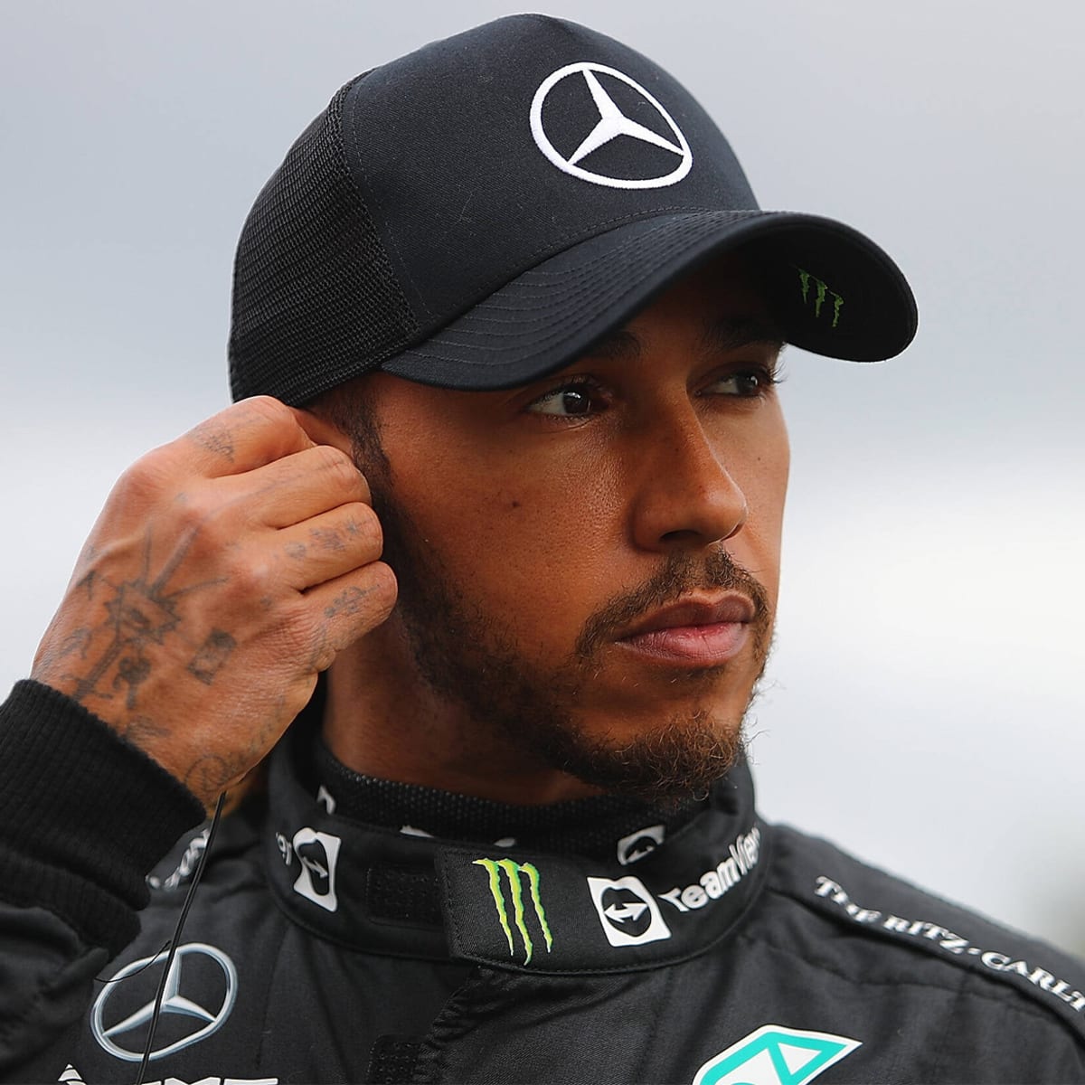 Lewis Hamilton pays emotional tribute to Louis Vuitton designer and friend  after death, F1, Sport