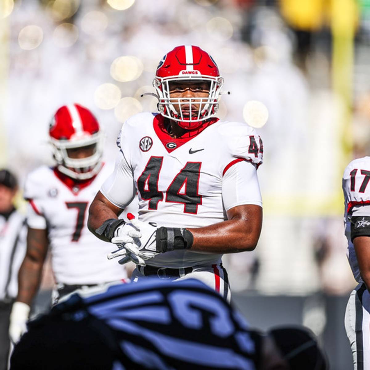 Jacksonville Jaguars select Georgia defensive end Travon Walker in