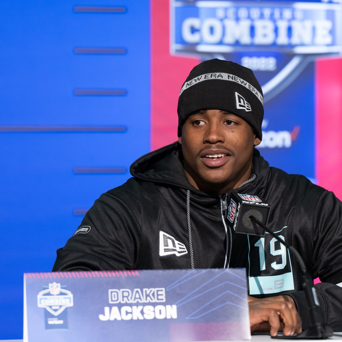 49ers Select DL Drake Jackson with the No. 61 Pick in the 2022 Draft