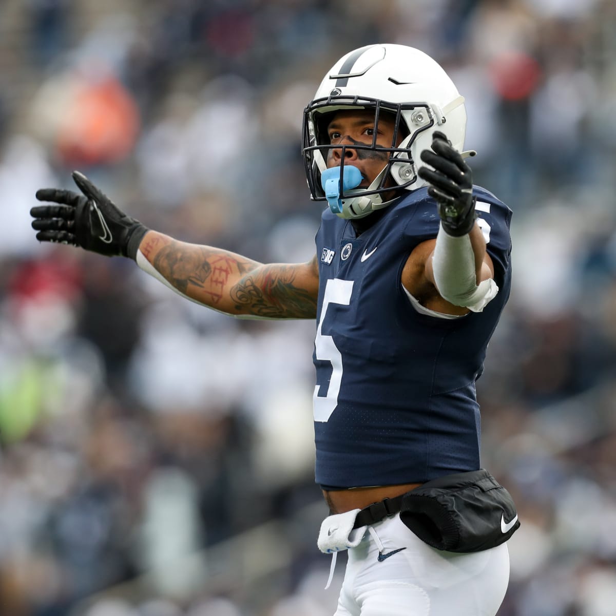 San Francisco 49ers Draft Cornerback Ambry Thomas In Round 3 - Sports  Illustrated San Francisco 49ers News, Analysis and More